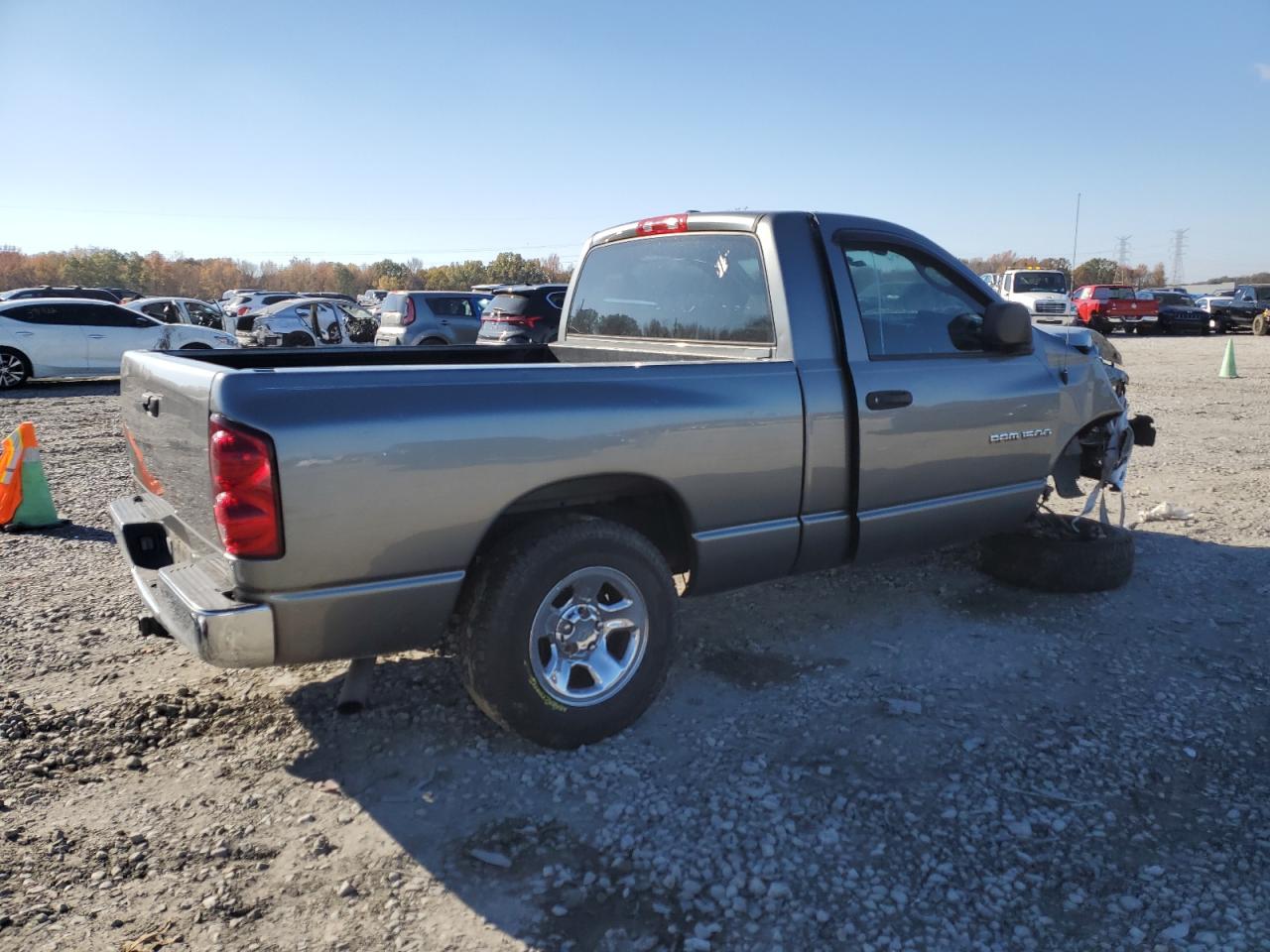 Image 3 of 2007 DODGE RAM 1500 ST 2007 with VIN 1D7HA16P27J611829
