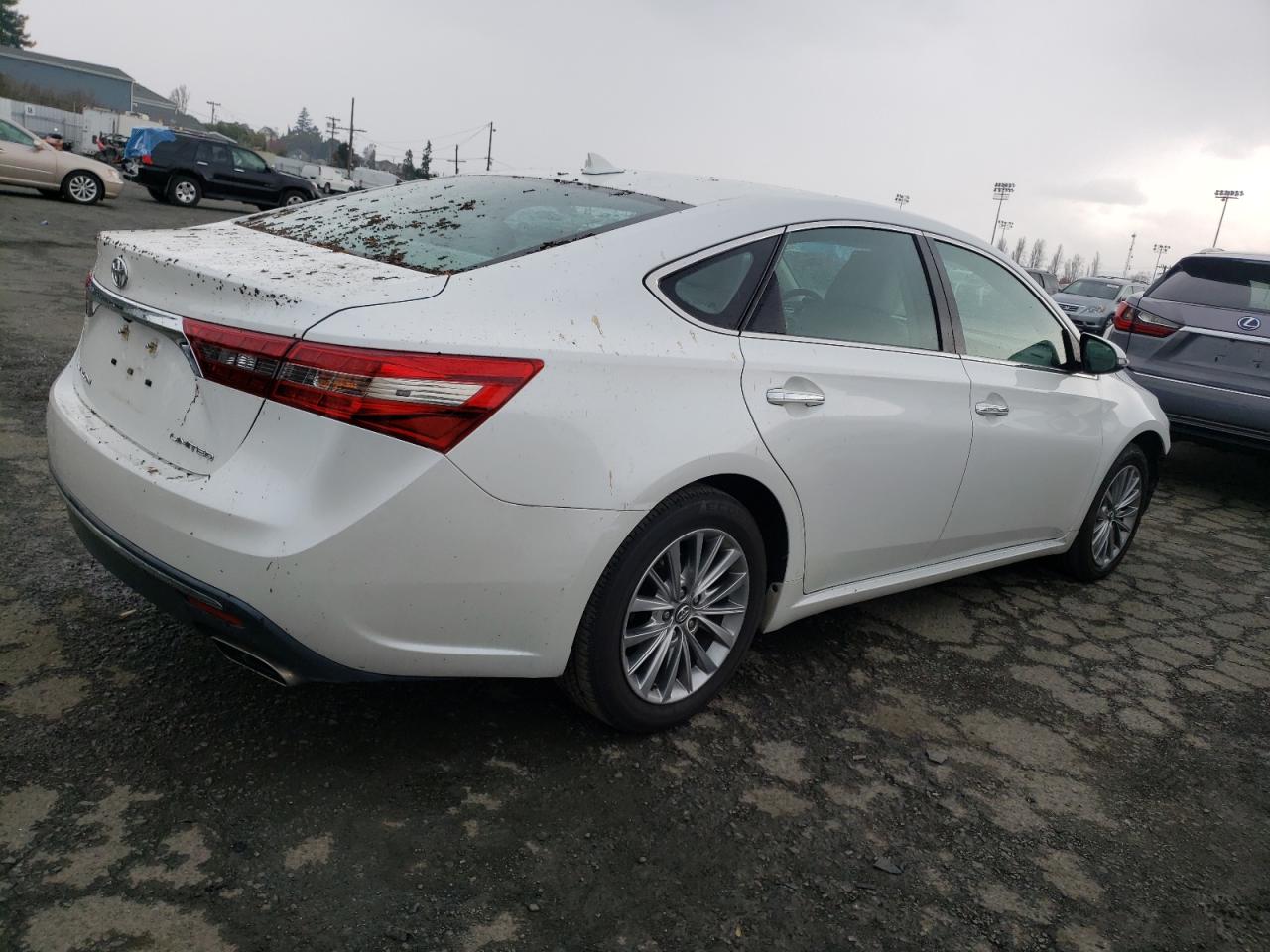 Obraz 3 z 2017 TOYOTA AVALON XLE 2017 z VIN 4T1BK1EB2HU258474