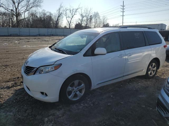 Obraz 1 z 2012 TOYOTA SIENNA LE 2012 z VIN 5TDKK3DC3CS235714