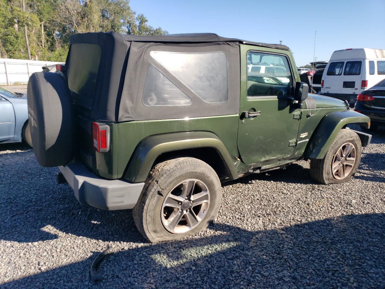 Изображение 3 2008 JEEP WRANGLER SAHARA 2008 с VIN 1J4FA54128L569069
