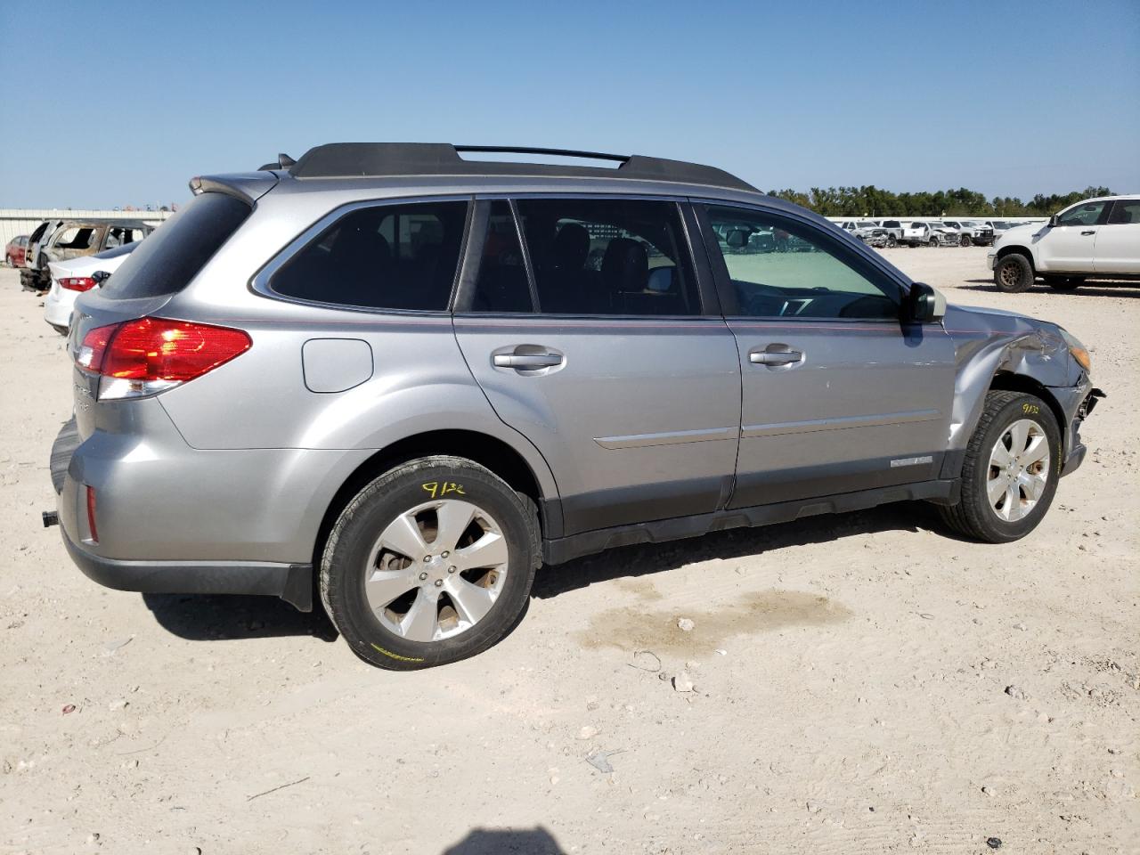 Obraz 3 z Subaru Outback 3.6R Limited 2011 z VIN 4S4BRDKC6B2399805