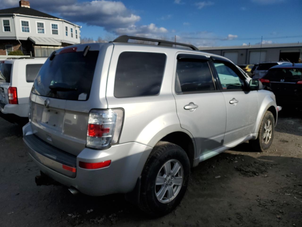 Obraz 3 z Mercury Mariner 2010 z VIN 4M2CN8B70AKJ01658