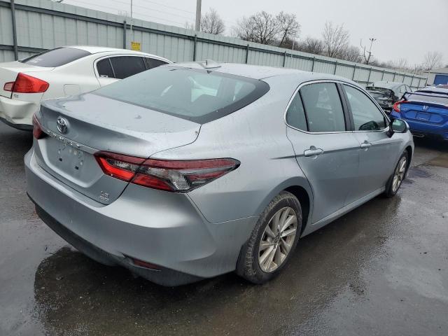 Obraz 3 z 2023 TOYOTA CAMRY LE 2023 z VIN 4T1C11BK2PU106947