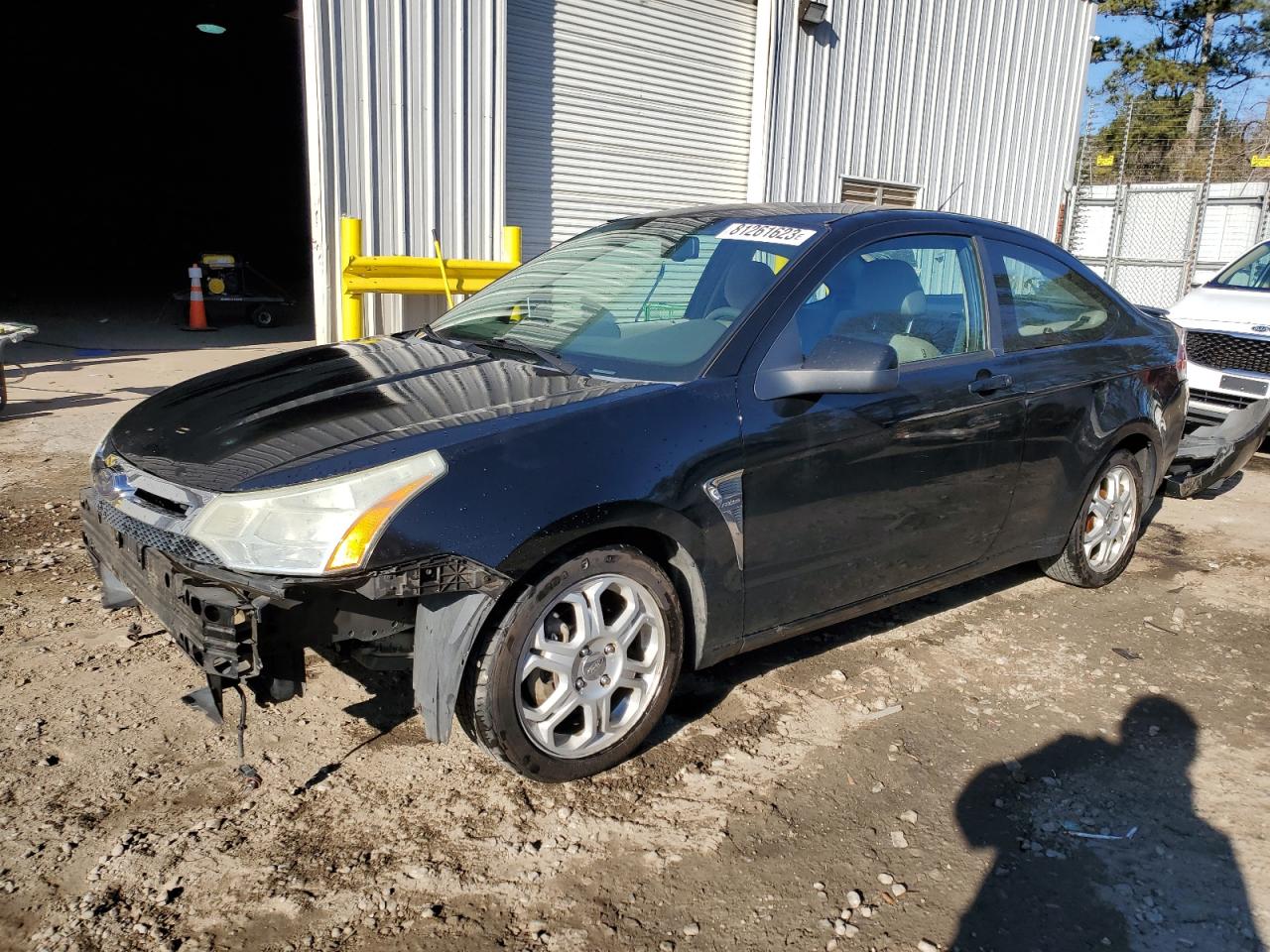 Image 1 of 2008 FORD FOCUS SE 2008 with VIN 1FAHP33N58W163815