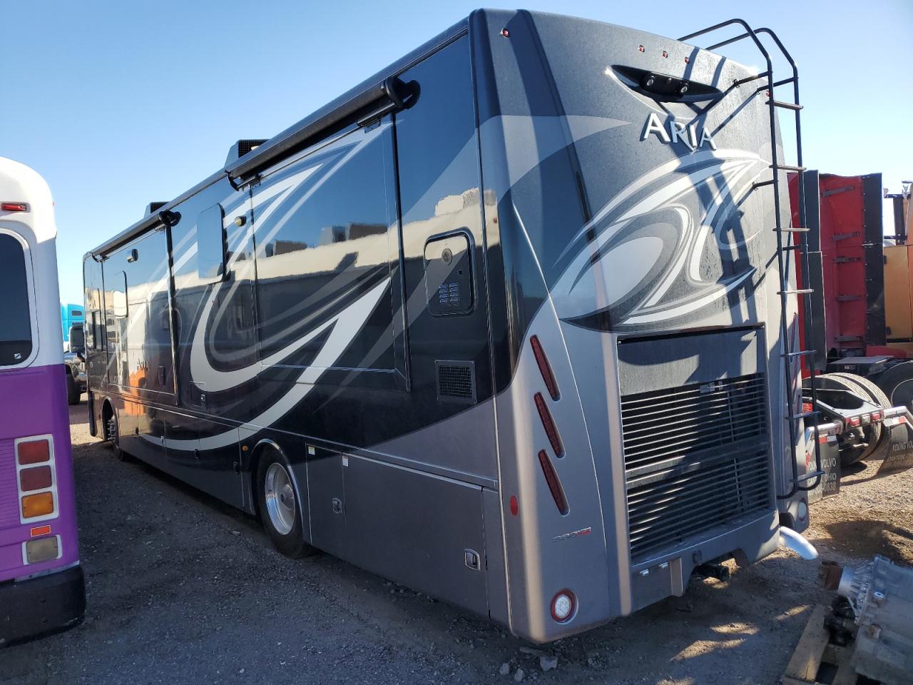 Изображение 3 2020 FREIGHTLINER CHASSIS XC 2020 с VIN 4UZACHFC4LCLV2444