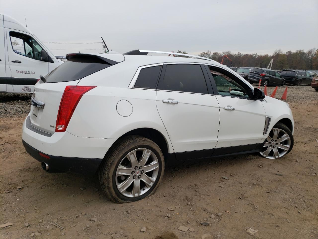 Изображение 3 2015 CADILLAC SRX LUXURY COLLECTION 2015 с VIN 3GYFNEE39FS620630