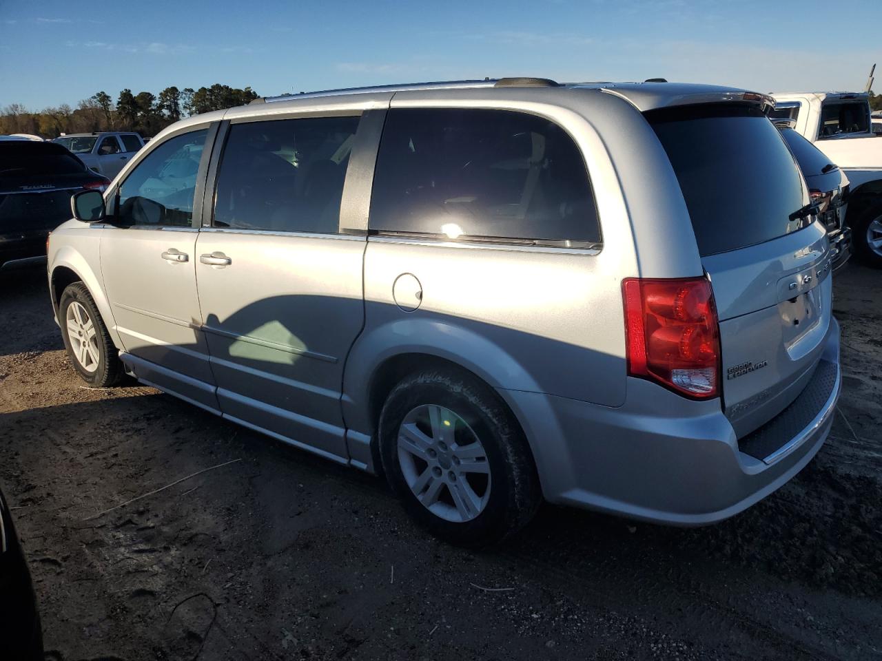 Obraz 2 z 2012 DODGE GRAND CARAVAN CREW 2012 z VIN 2C4RDGDGXCR366960