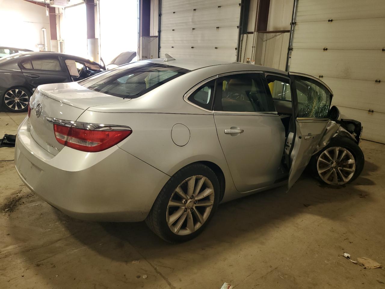 Изображение 3 2012 BUICK VERANO  2012 с VIN 1G4PP5SK4C4232423
