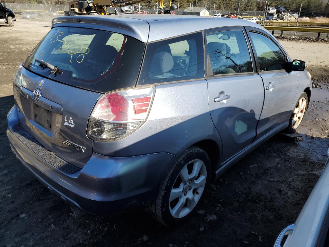 Image 3 of 2005 TOYOTA COROLLA MATRIX XR 2005 with VIN 2T1KR32E55C351055
