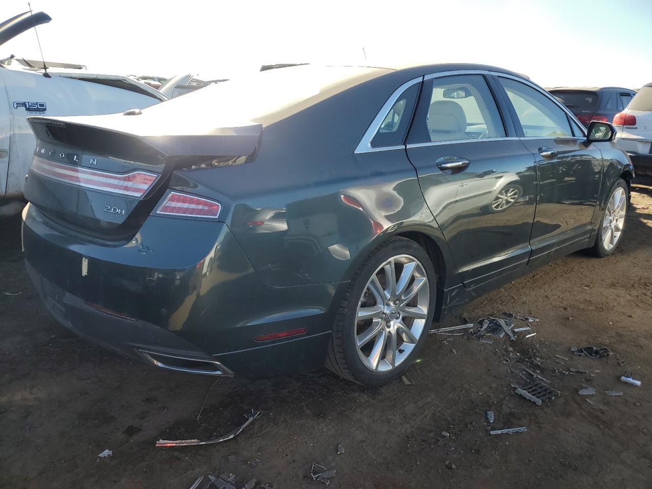 Image 3 of 2015 LINCOLN MKZ HYBRID 2015 with VIN 3LN6L2LU2FR623376