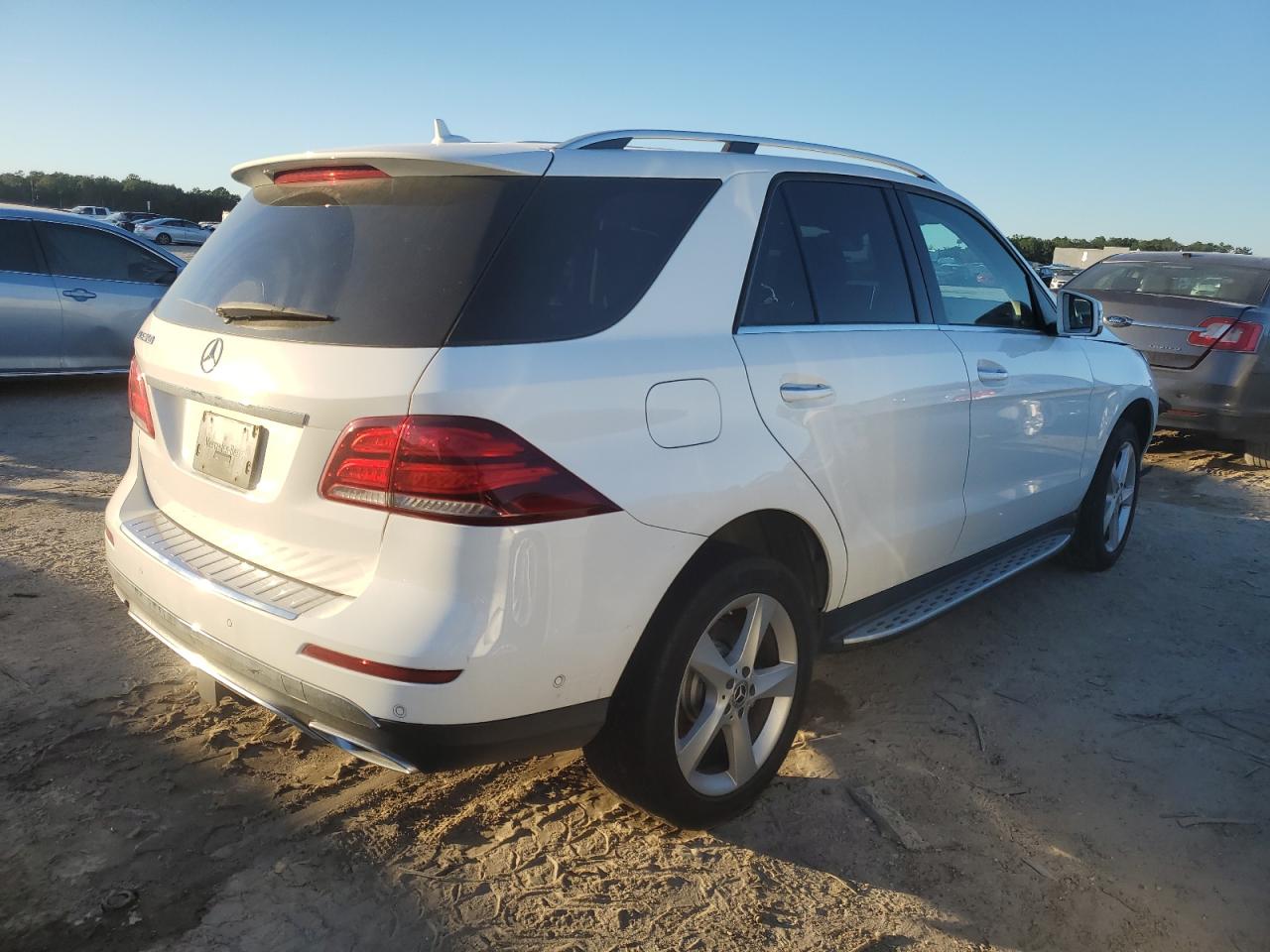 Изображение 3 2018 MERCEDES-BENZ GLE 350 2018 с VIN 4JGDA5JB1JB188590