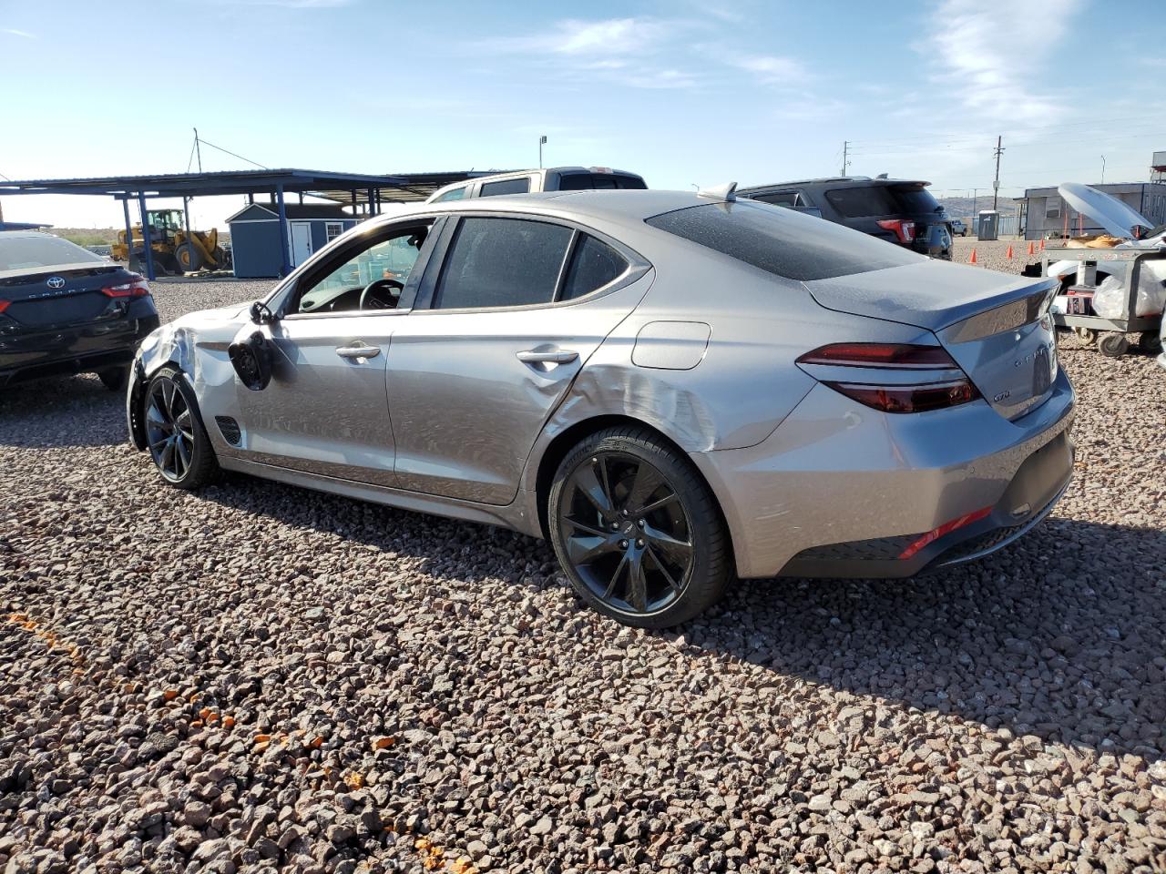 Obraz 2 z 2023 GENESIS G70 BASE 2023 z VIN KMTG34TA5PU111942