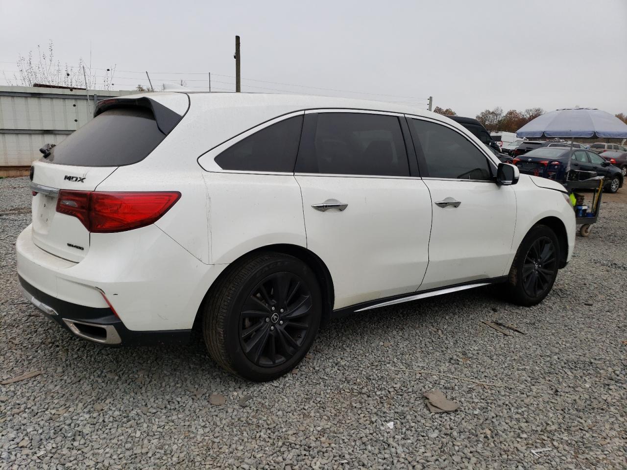 Image 3 of 2017 ACURA MDX TECHNOLOGY 2017 with VIN 5FRYD4H53HB018745