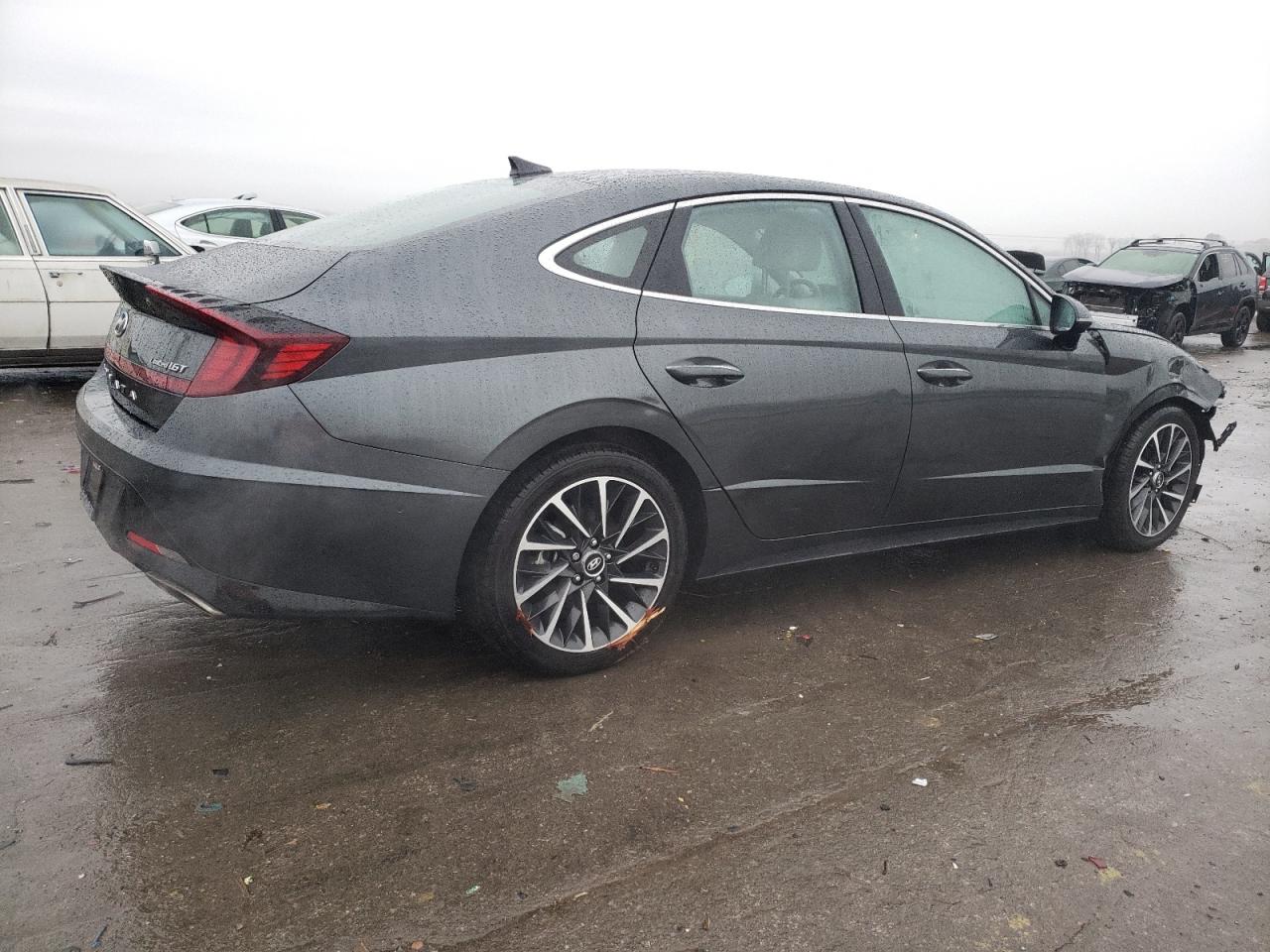 Image 3 of 2022 HYUNDAI SONATA LIMITED 2022 with VIN KMHL34J23NA179434