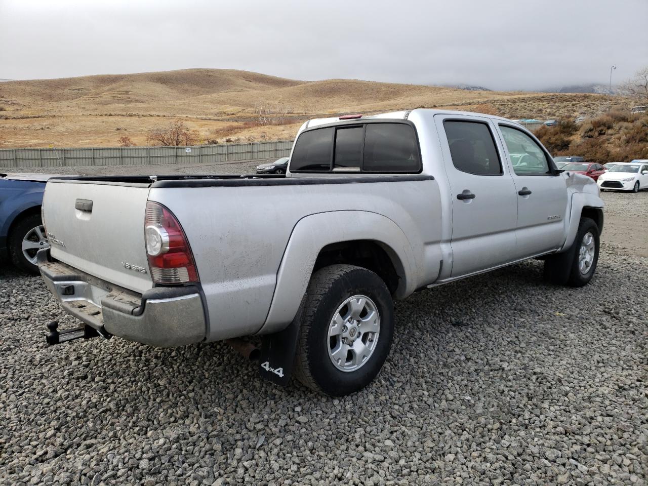 Image 3 of 2011 TOYOTA TACOMA DOUBLE CAB LONG BED 2011 with VIN 3TMMU4FNXBM036066
