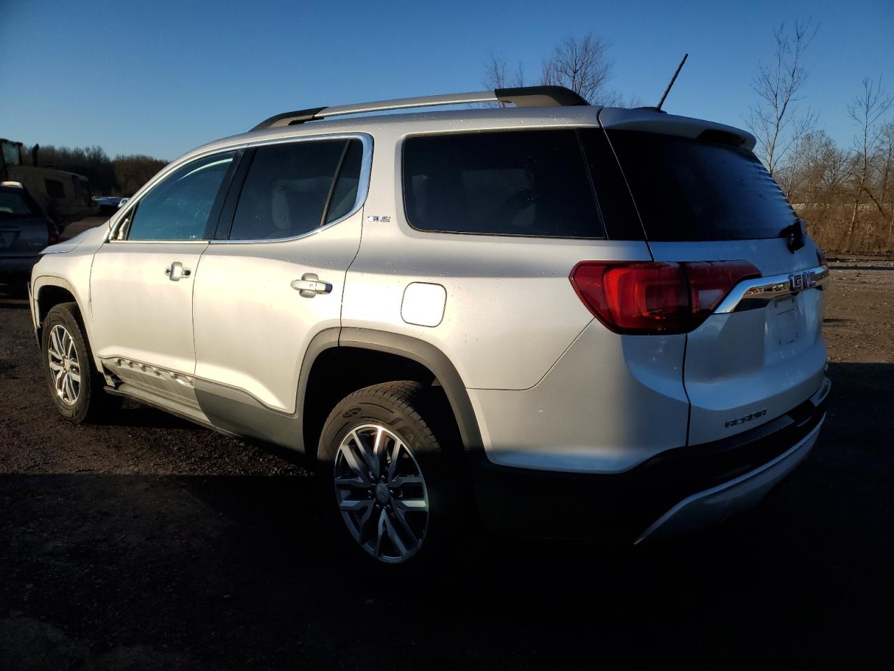Image 2 of 2017 GMC ACADIA SLE 2017 with VIN 1GKKNSLA2HZ247624