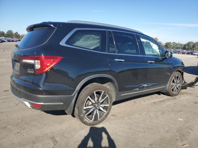 Image 3 of 2019 HONDA PILOT ELITE 2019 with VIN 5FNYF6H09KB004352