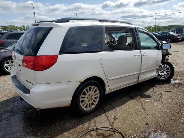 Obraz 3 z 2010 TOYOTA SIENNA CE 2010 z VIN 5TDKK4CC2AS328504