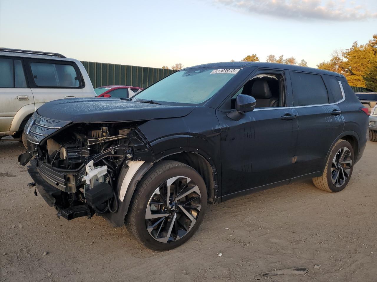 2022 MITSUBISHI OUTLANDER SE 2022 image