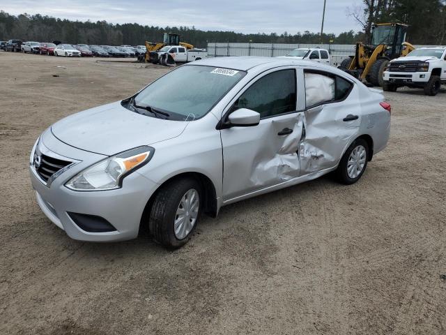Obraz 1 z 2018 NISSAN VERSA S 2018 z VIN 3N1CN7AP9JL830681