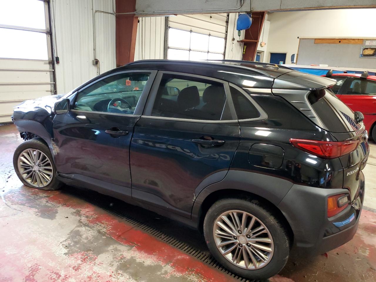 Image 2 of 2018 HYUNDAI KONA SEL 2018 with VIN KM8K2CAA9JU131400