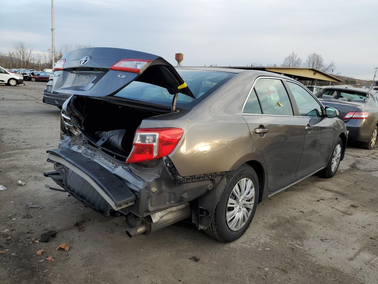 Image 3 of 2013 TOYOTA CAMRY L 2013 with VIN 4T4BF1FK0DR328492