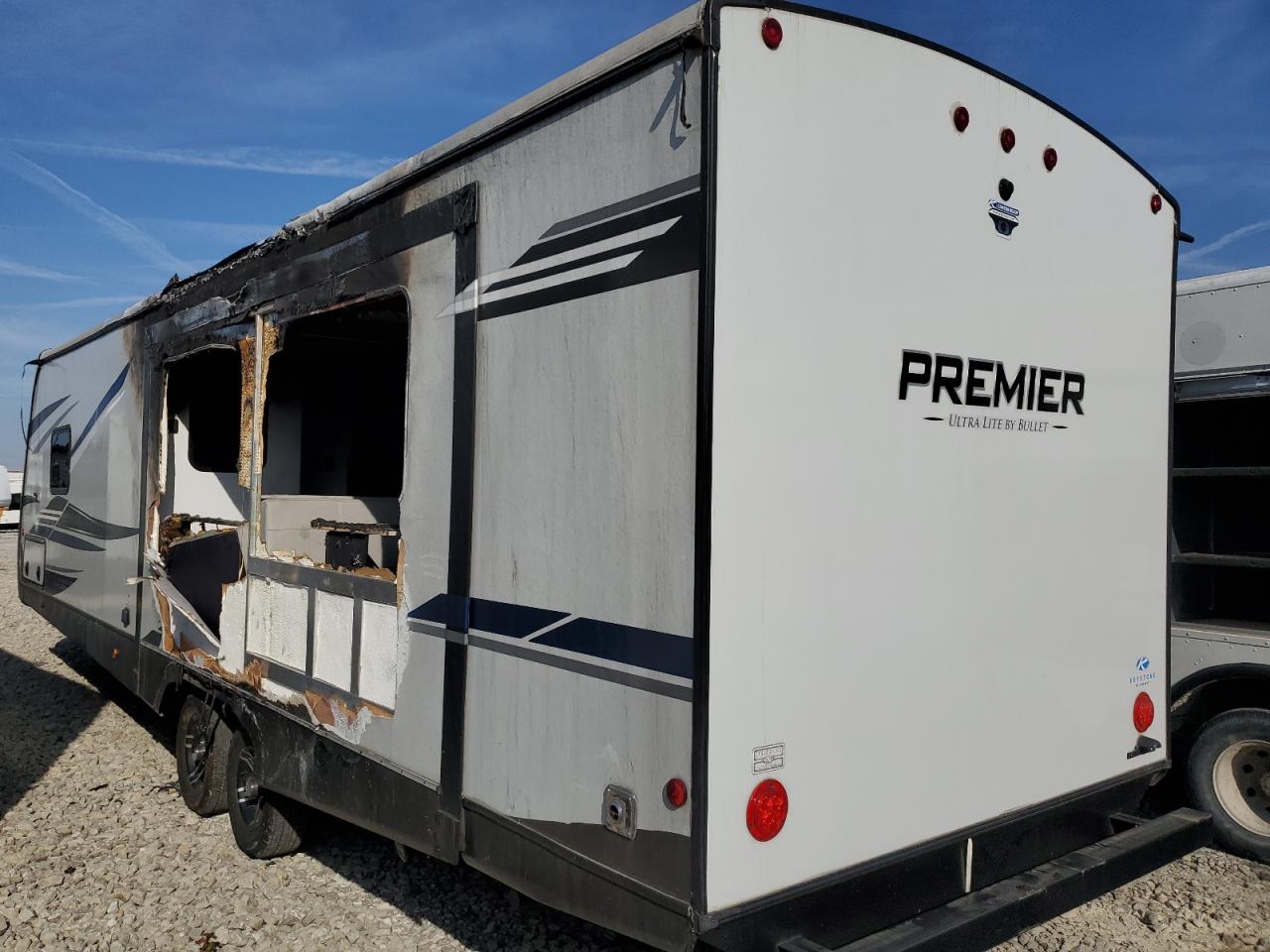 Obraz 3 z 2022 BULL ULTRALITE 2022 z VIN 4YDTBLP24ND430658