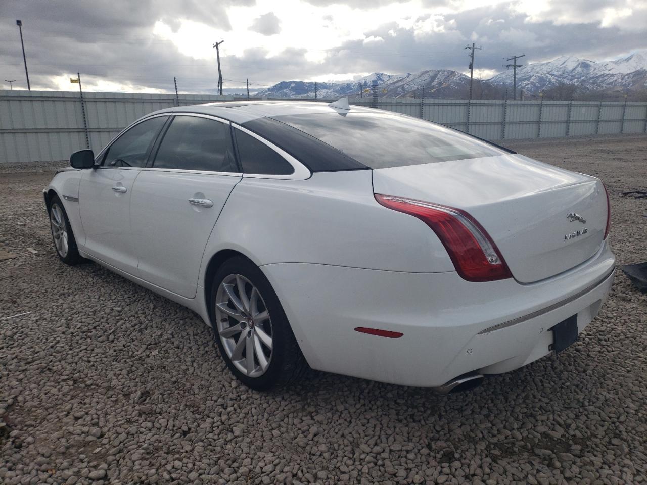 Image 2 of 2013 JAGUAR XJL PORTFOLIO 2013 with VIN SAJWJ2GD6D8V47844