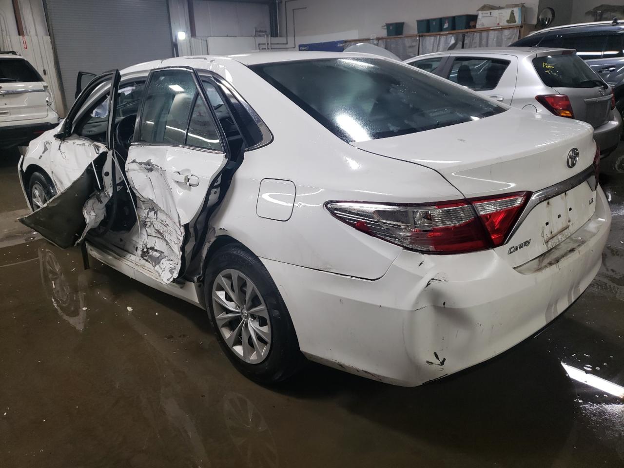 Obraz 2 z 2017 TOYOTA CAMRY LE 2017 z VIN 4T1BF1FK0HU278788
