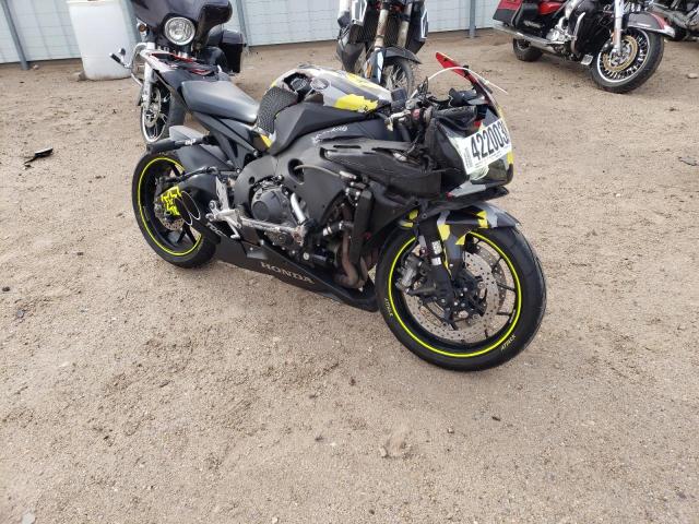 Image 1 of 2015 HONDA CBR1000 RR 2015 with VIN JH2SC5950FK700214