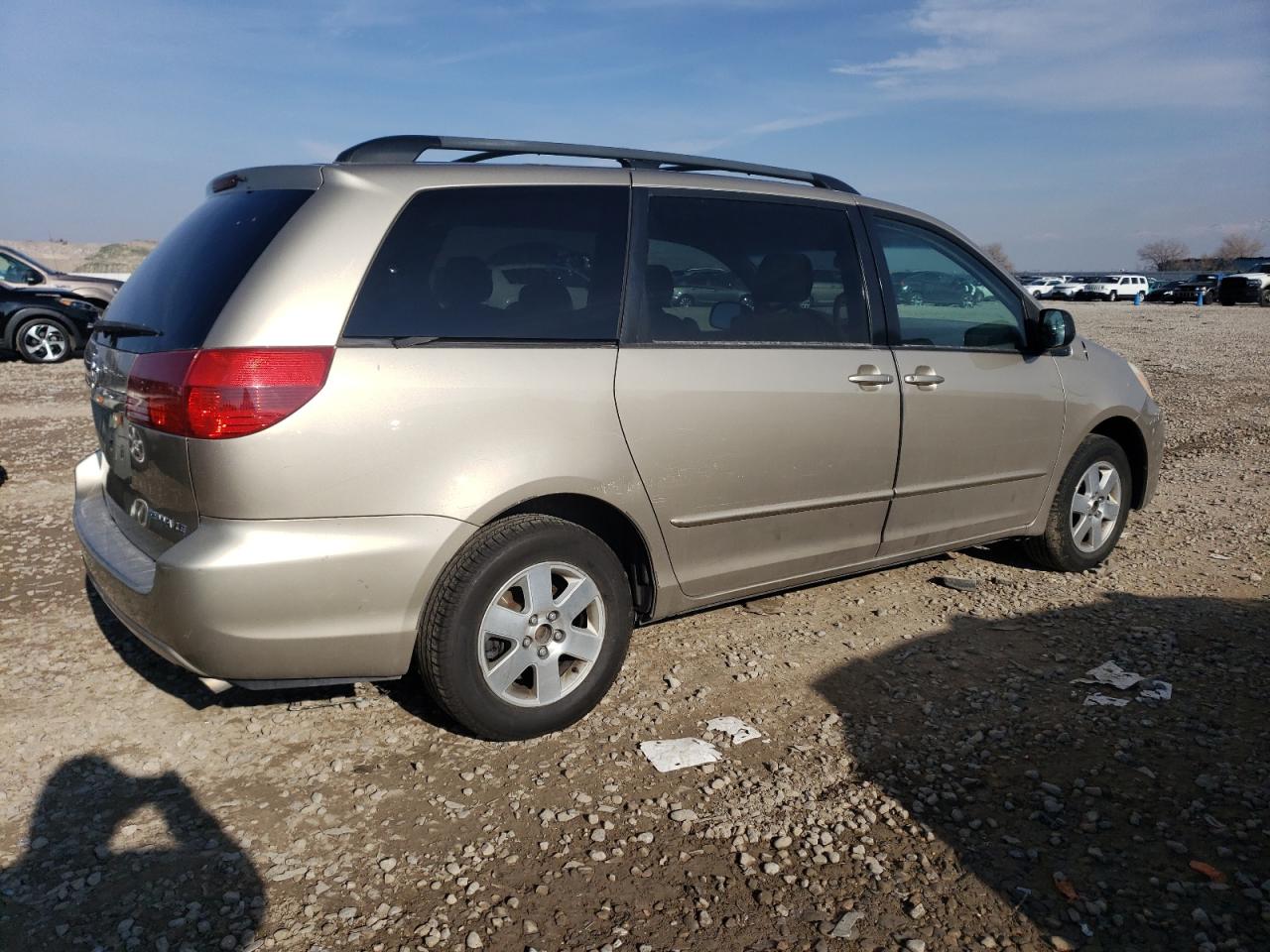 Изображение 3 2005 TOYOTA SIENNA CE 2005 с VIN 5TDZA23CX5S272467