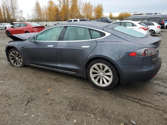 Obraz 2 z 2016 TESLA MODEL S  2016 z VIN 5YJSA1E29GF166826