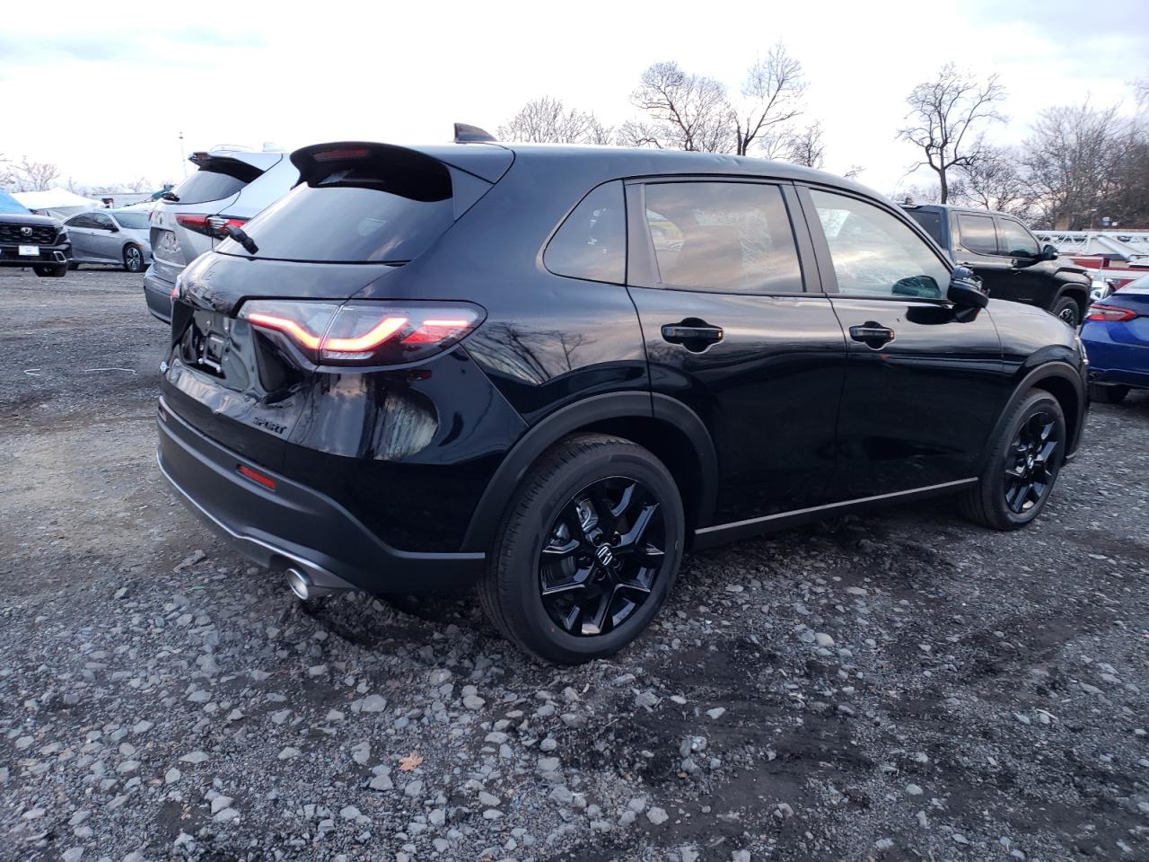 Image 3 of 2024 HONDA HR-V SPORT 2024 with VIN 3CZRZ1H55RM719896