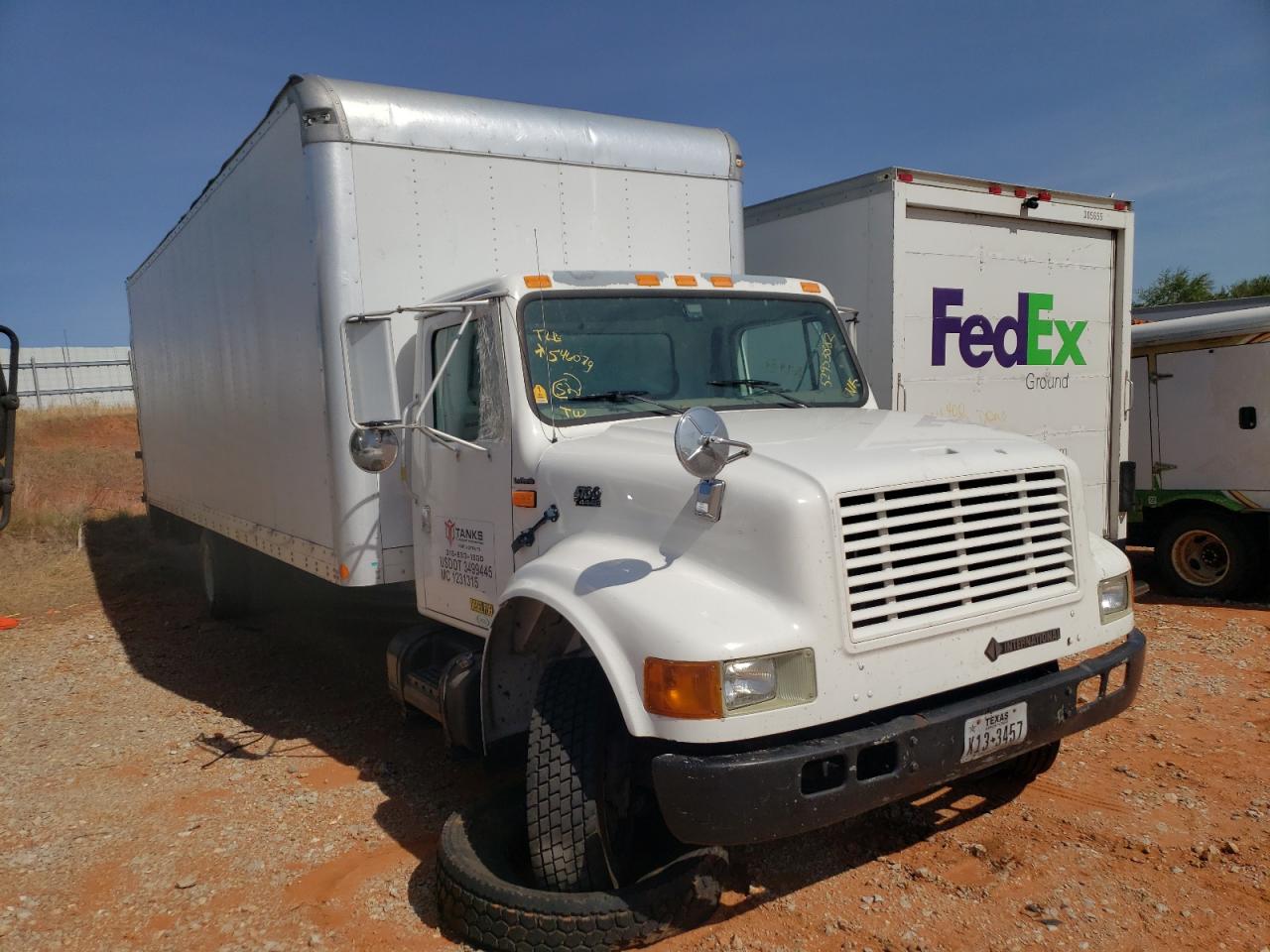 Image 1 of 2002 INTERNATIONAL 4000 4700 2002 with VIN 1HTSLABM92H546079
