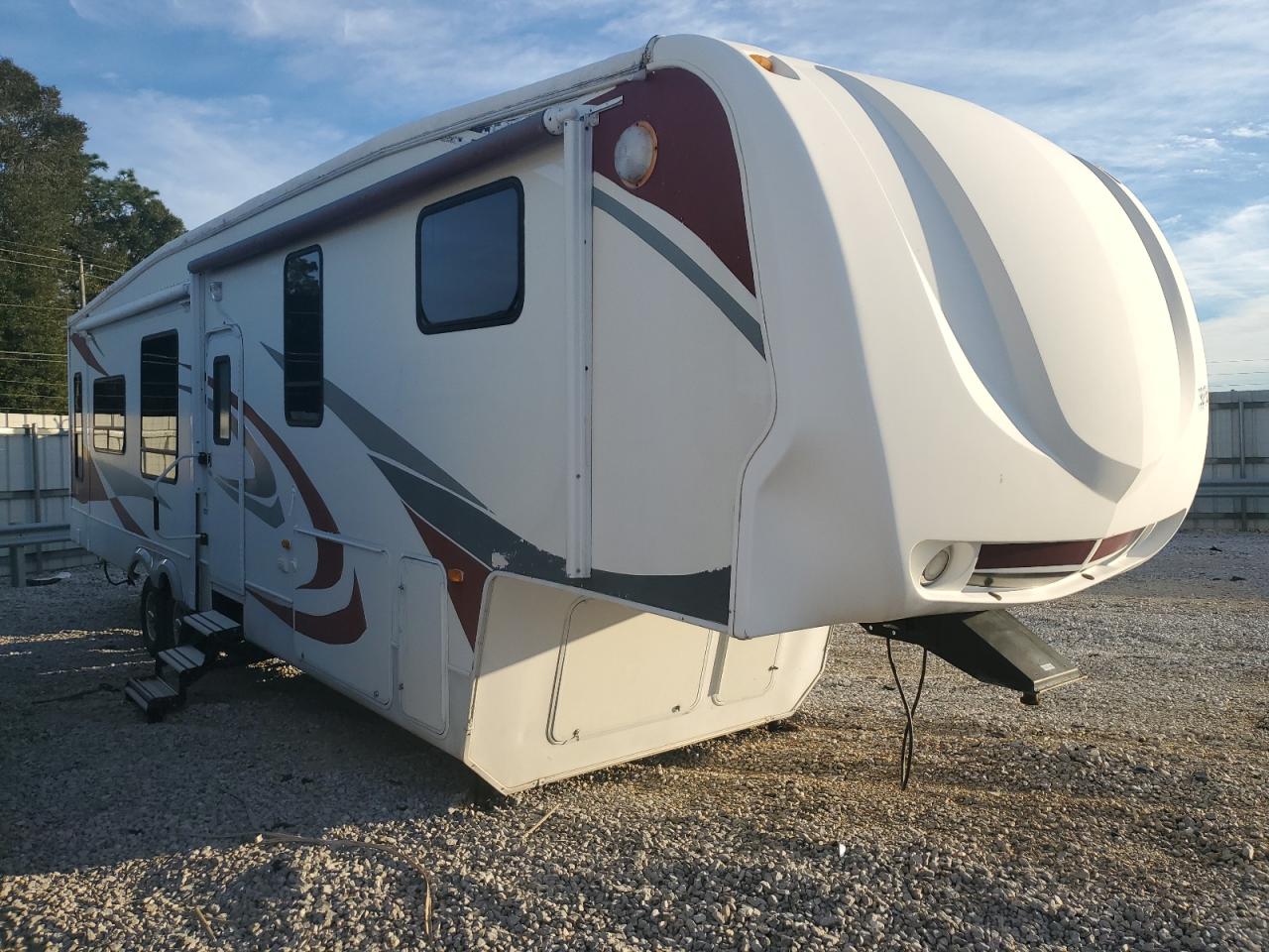 Image 1 of 2009 KEYSTONE FREEDOM 2009 with VIN 4YDF390299R790086