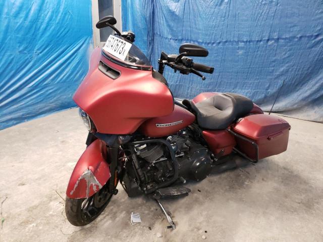 Image 2 of 2019 HARLEY-DAVIDSON FLHXS  2019 with VIN 1HD1KRP13KB636676