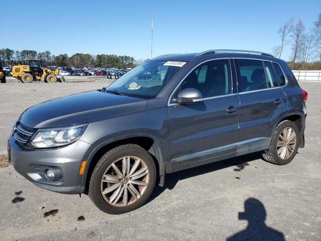 Obraz 1 z 2016 VOLKSWAGEN TIGUAN S 2016 z VIN WVGBV7AX3GW607169