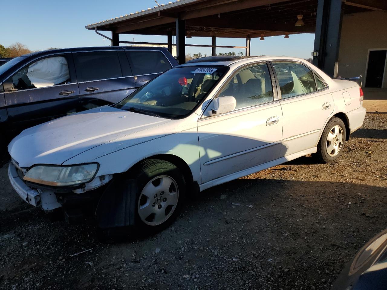 Image 1 of 2002 HONDA ACCORD EX 2002 with VIN 1HGCG16562A083482