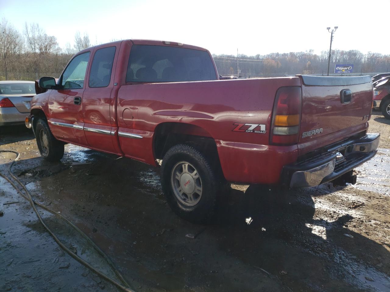 Image 2 of 2002 GMC NEW SIERRA K1500 2002 with VIN 2GTEK19T721336819