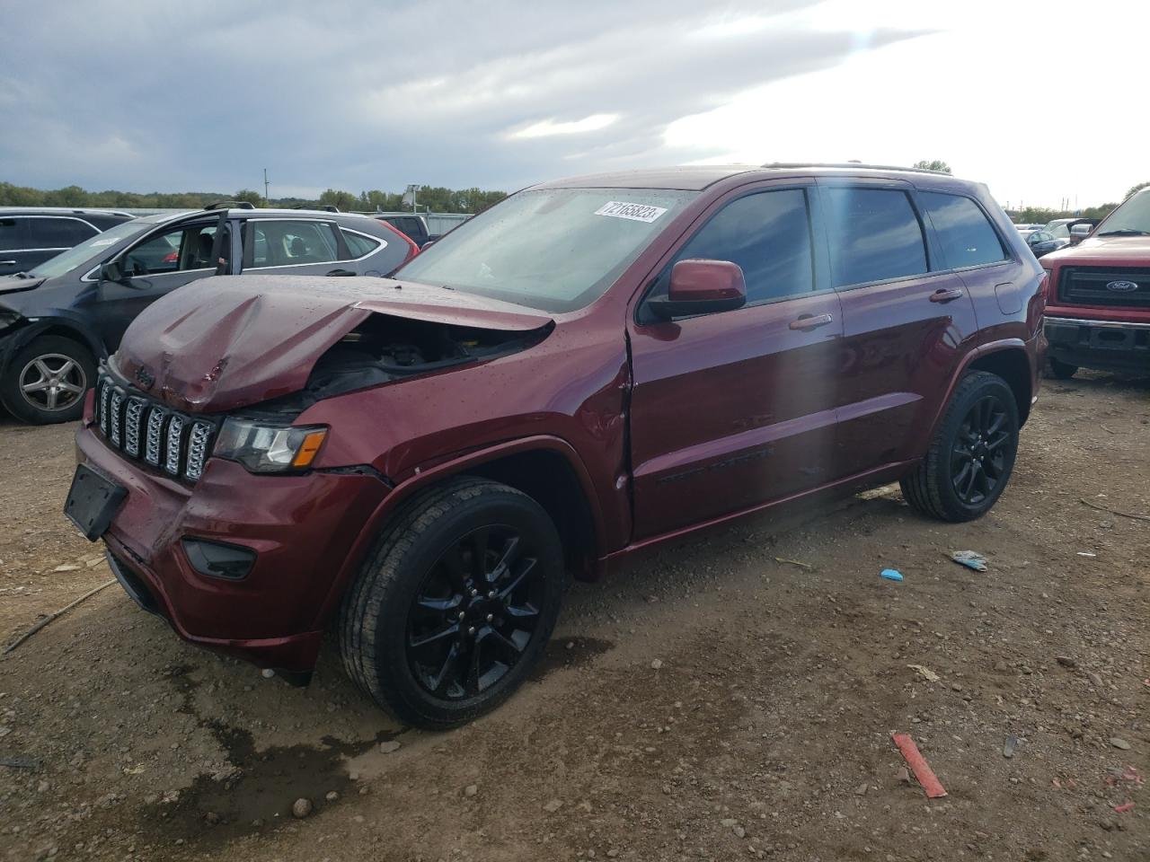 Image 1 of 2017 JEEP GRAND CHEROKEE LAREDO 2017 with VIN 1C4RJFAG2HC704259