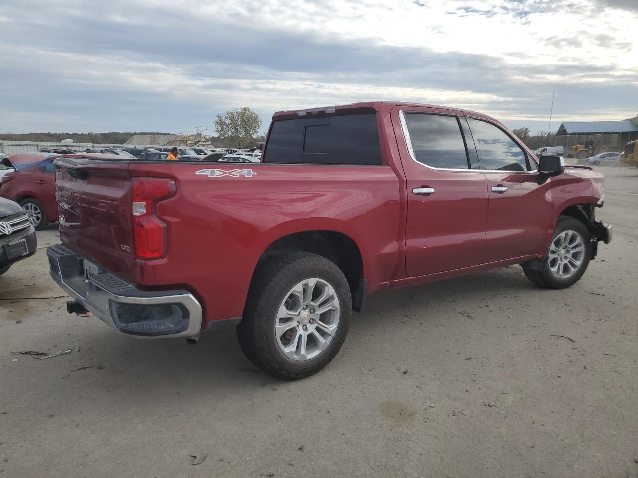 Image 3 of 2023 CHEVROLET SILVERADO K1500 LTZ 2023 with VIN 1GCUDGED6PZ178396
