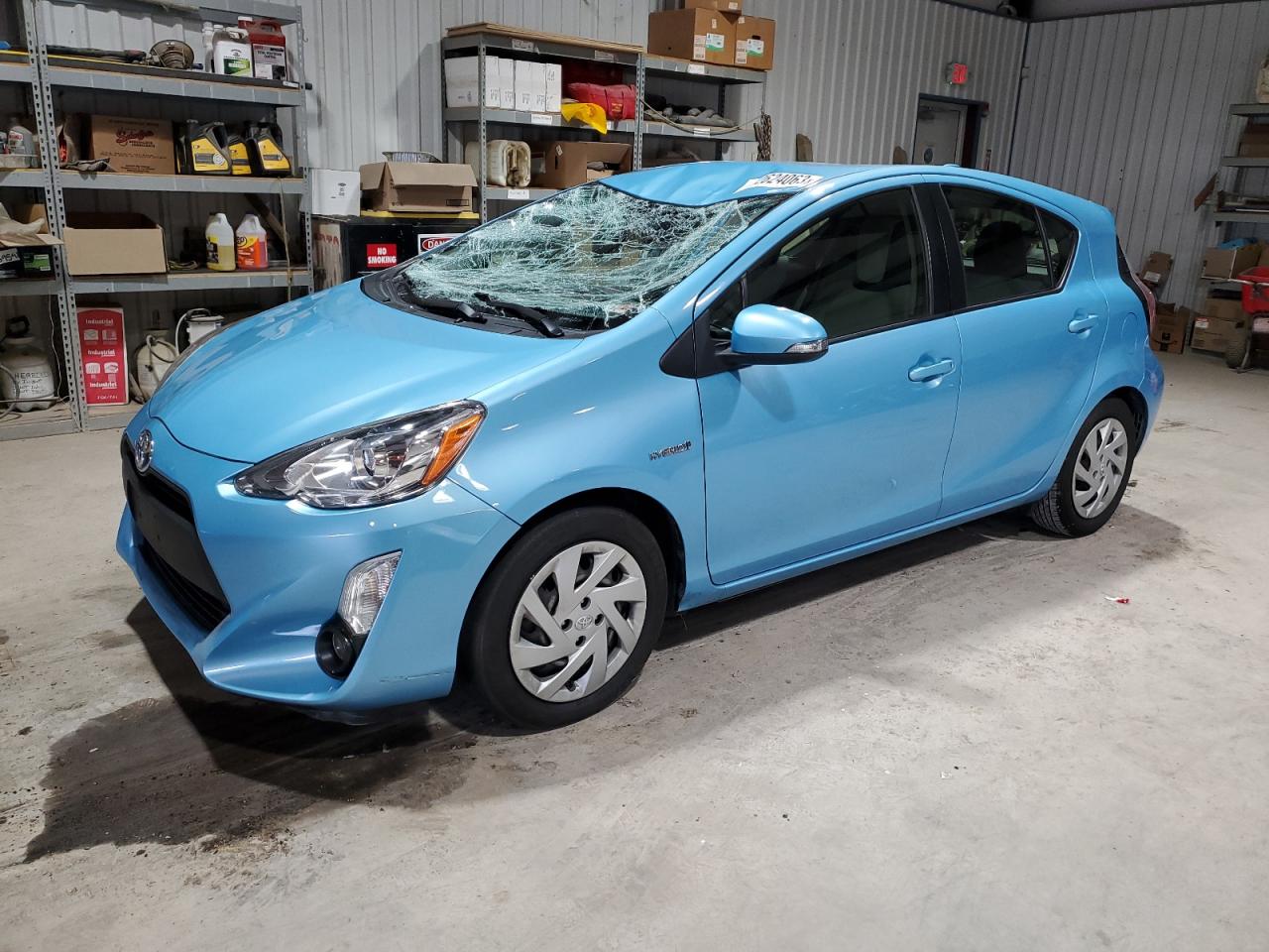 Image 1 of 2015 TOYOTA PRIUS C  2015 with VIN JTDKDTB32F1090115