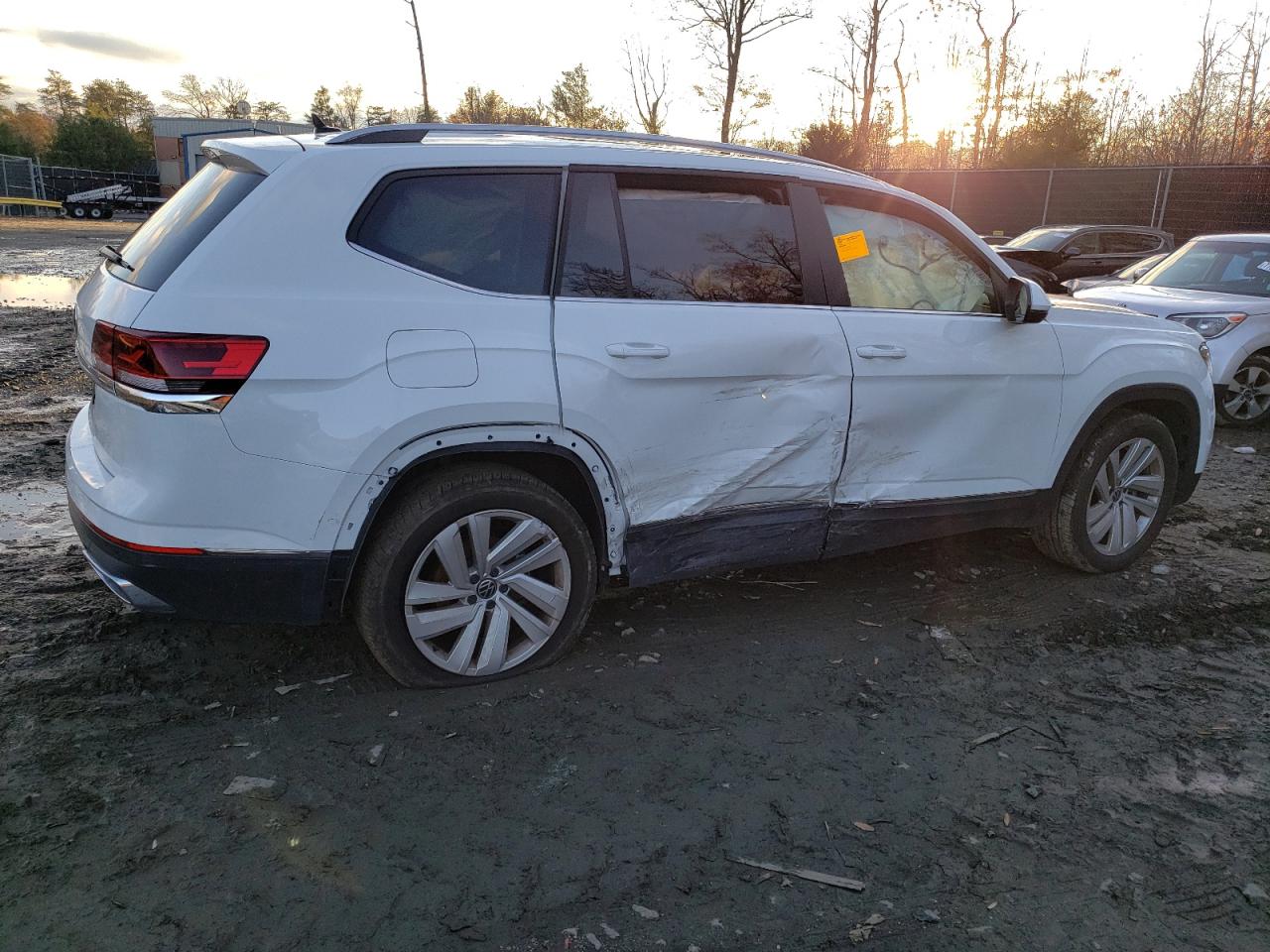 Obraz 3 z 2021 VOLKSWAGEN ATLAS SEL 2021 z VIN 1V2ER2CA1MC595861