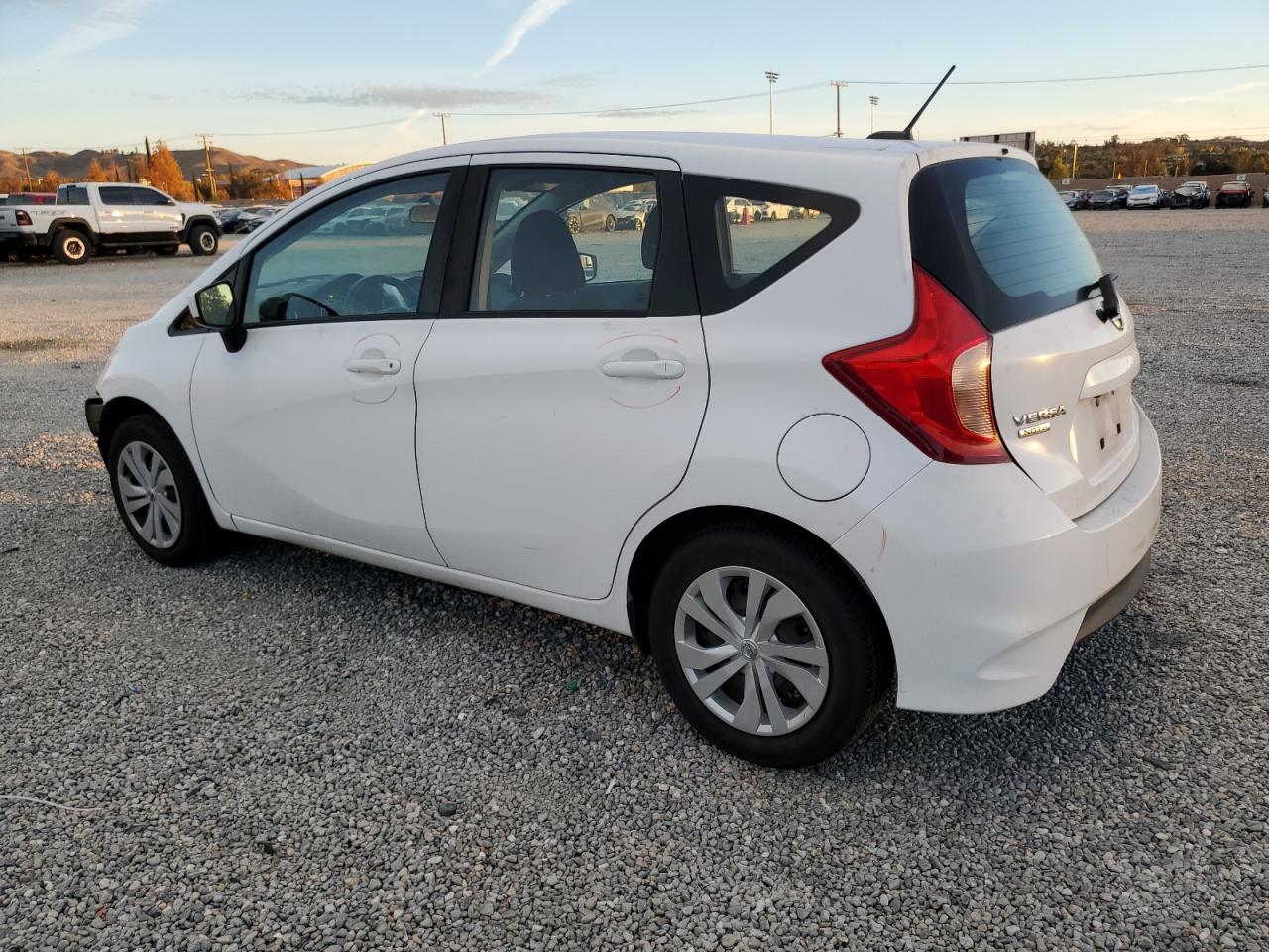 Image 2 of 2017 NISSAN VERSA NOTE S 2017 with VIN 3N1CE2CP7HL372620