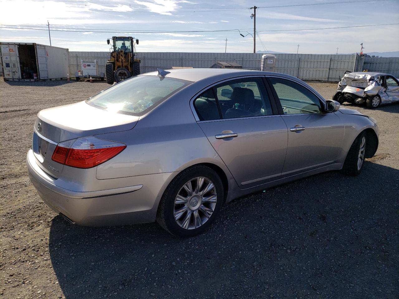 Image 3 of 2009 HYUNDAI GENESIS 3.8L 2009 with VIN KMHGC46E69U042674
