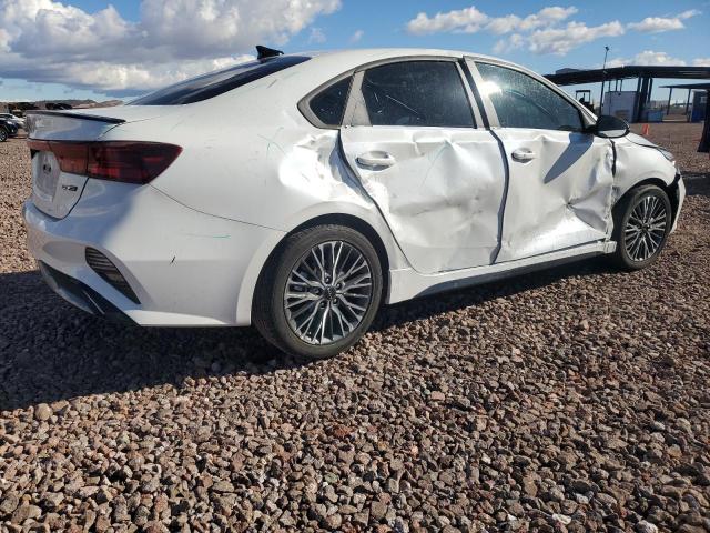 Obraz 3 z 2022 KIA FORTE GT LINE 2022 z VIN 3KPF54AD5NE470480