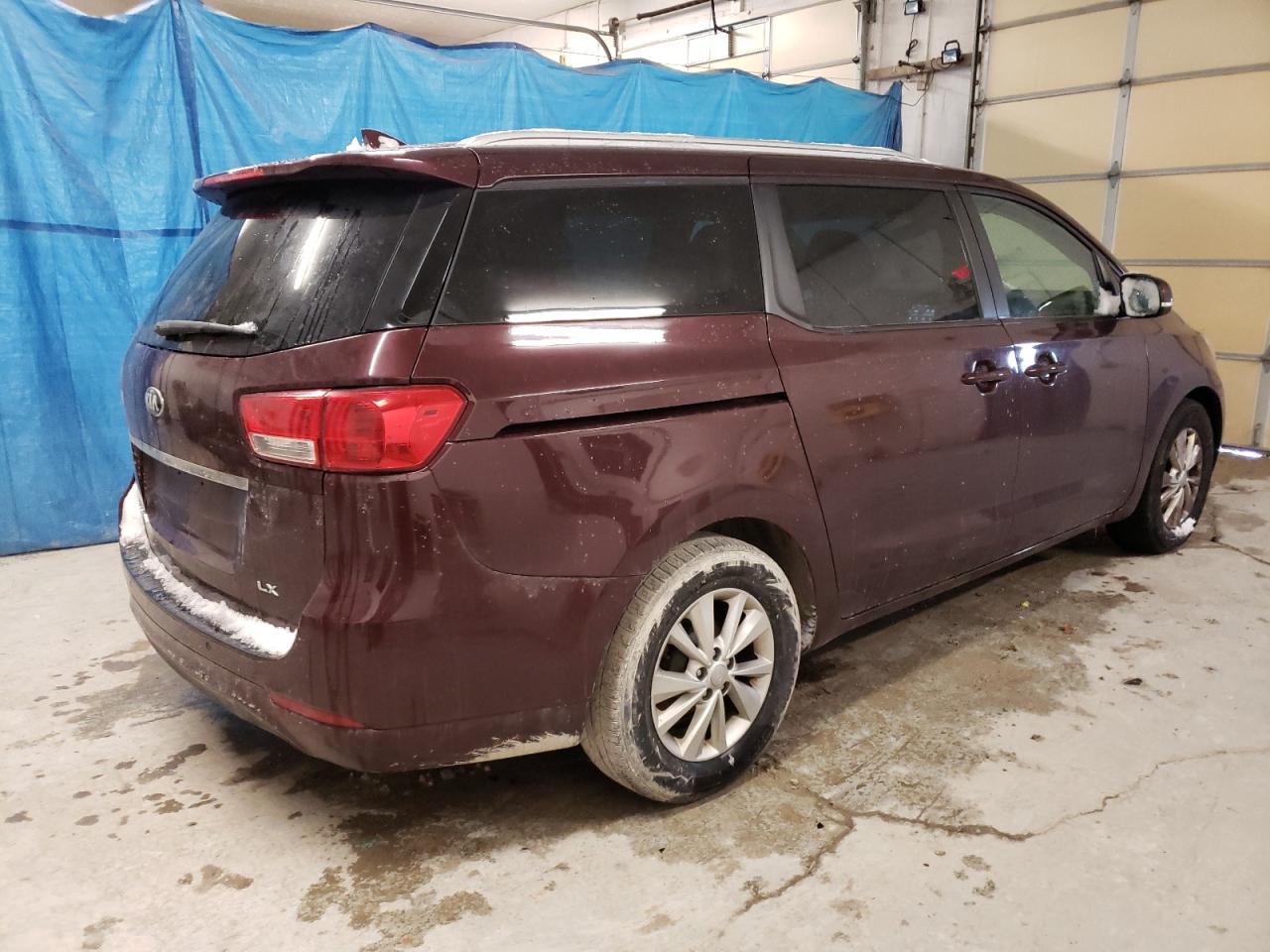 Изображение 3 2017 KIA SEDONA LX 2017 с VIN KNDMB5C12H6333337