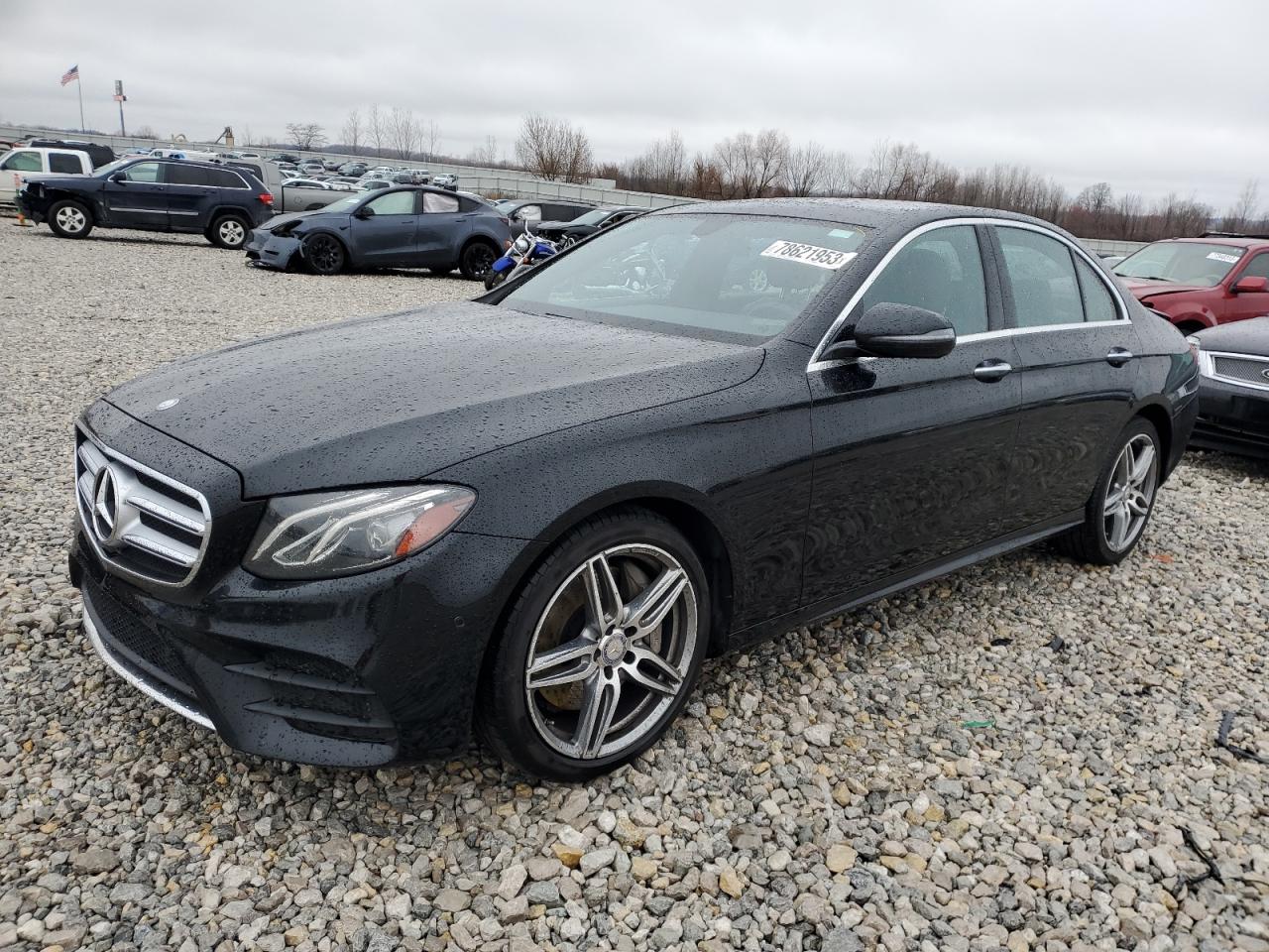 Obraz 1 z 2017 MERCEDES-BENZ E 300 4MATIC 2017 z VIN WDDZF4KB4HA065859