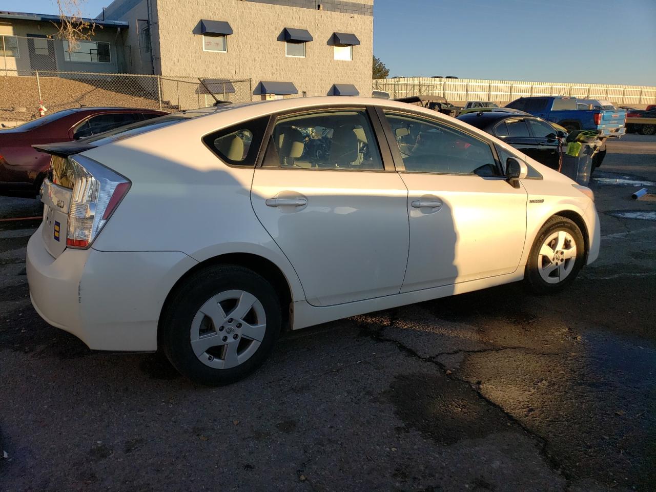 Obraz 3 z 2010 TOYOTA PRIUS  2010 z VIN JTDKN3DU0A5224592
