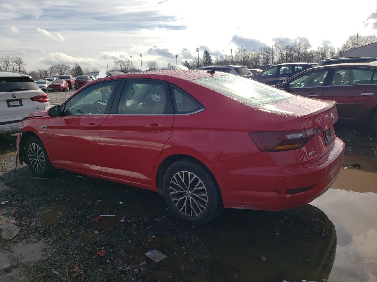Image 2 of 2019 VOLKSWAGEN JETTA SEL 2019 with VIN 3VWE57BU0KM055044